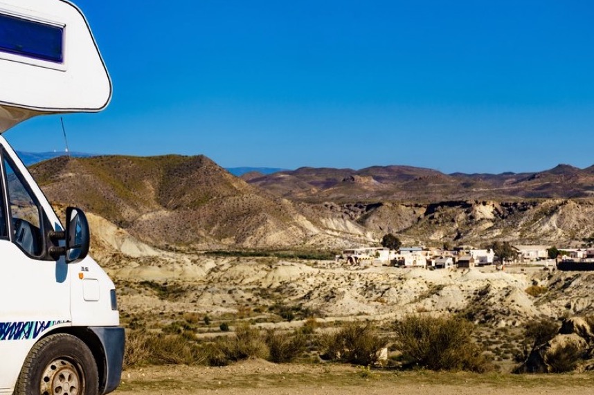 What are the best road trip movies on streaming?